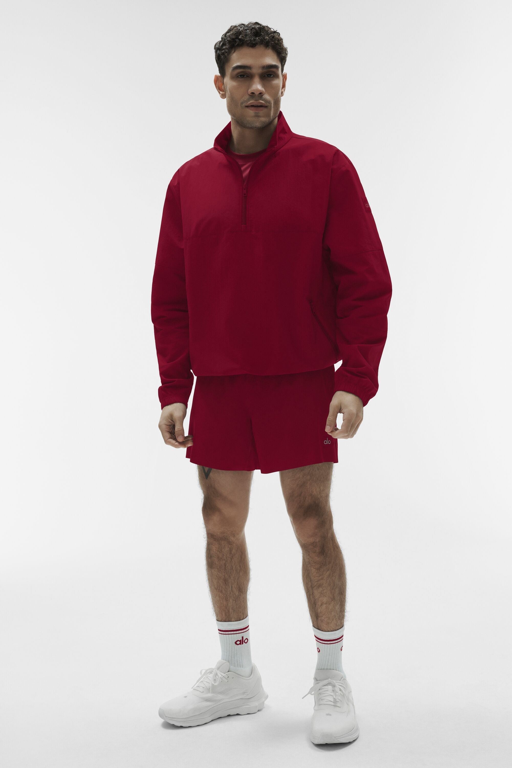 Alo Yoga Light Weight Takeaway Track Pullover - Garnet