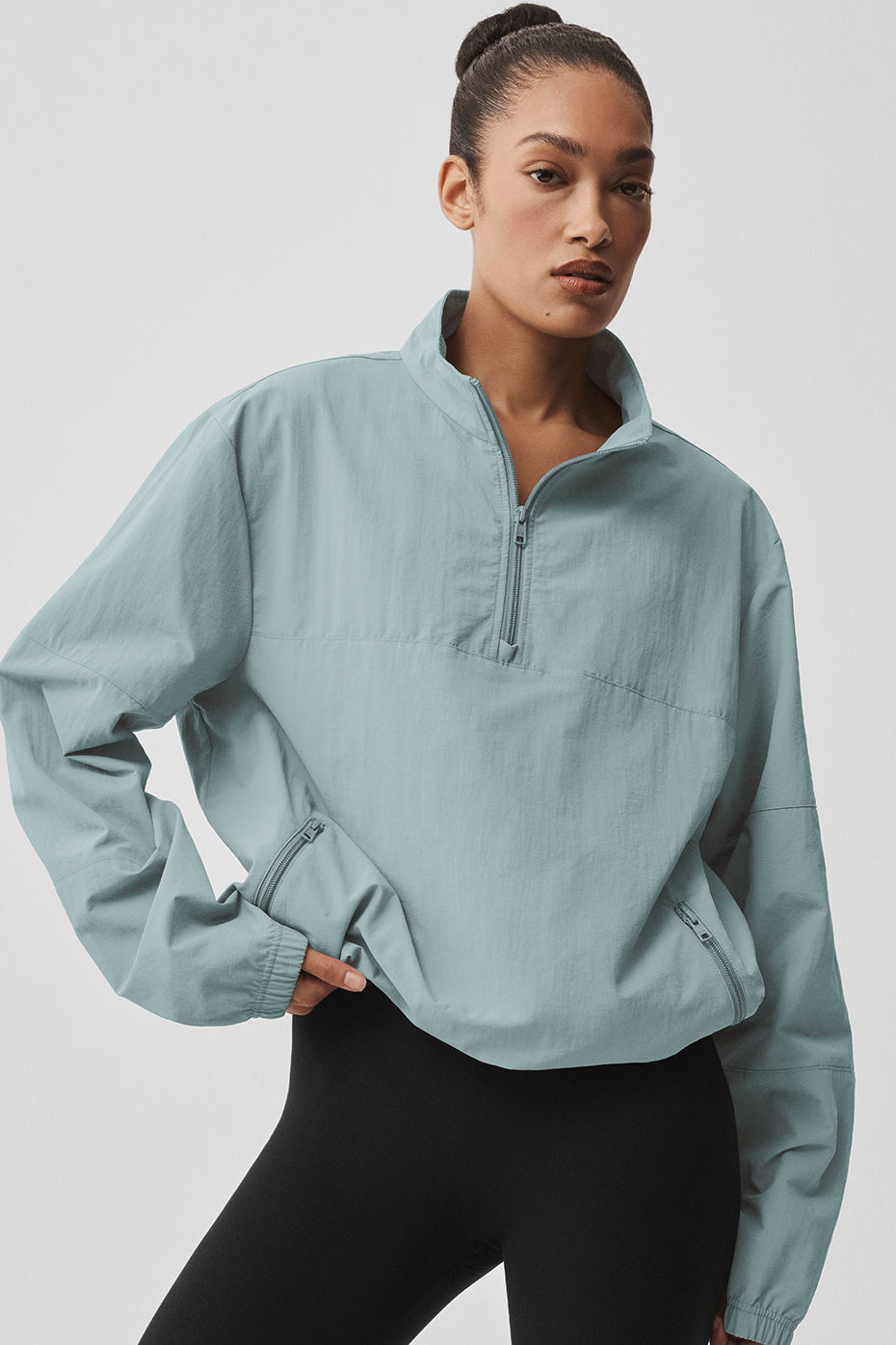 Alo Yoga Light Weight Takeaway Track Pullover - Desert Sage