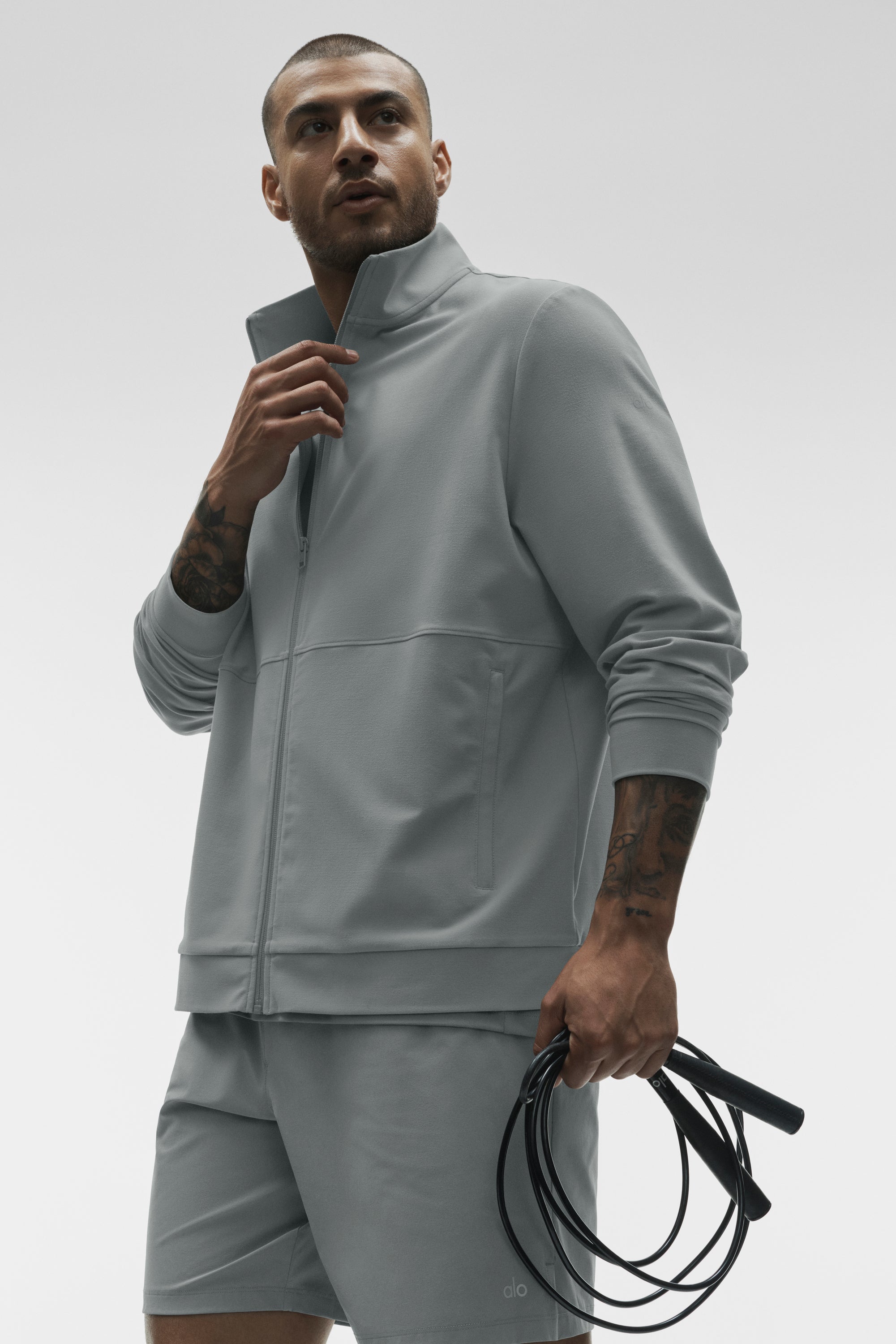 Alo Yoga Conquer Max Mock-Neck Full-Zip - Monument