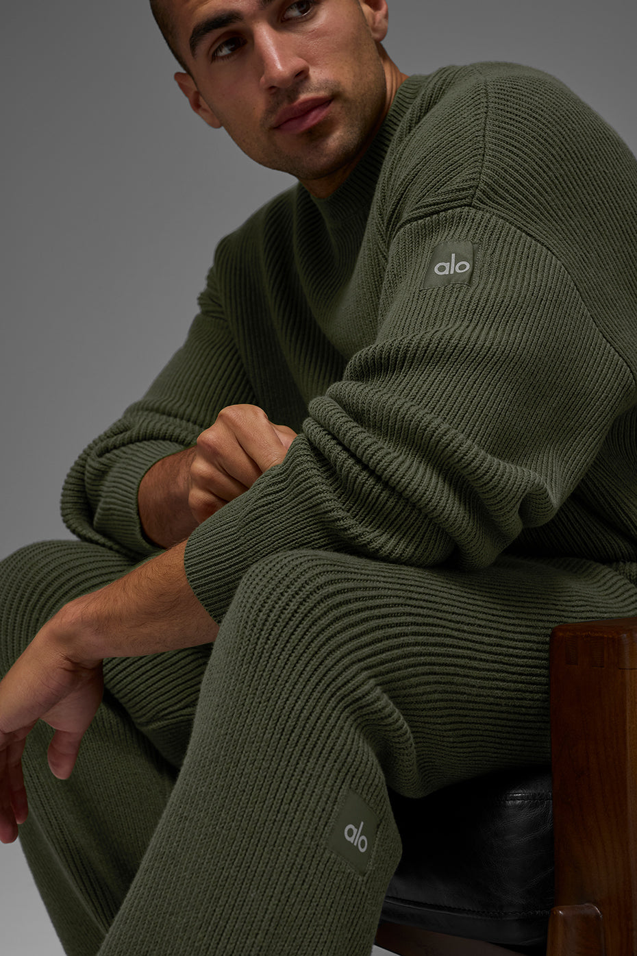 Alo Yoga Domain Rib Knit Crew Sweater - Green Olive