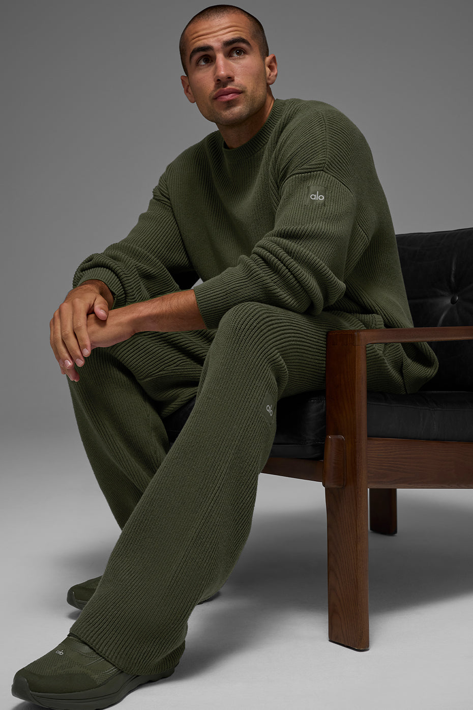 Alo Yoga Domain Rib Knit Crew Sweater - Green Olive