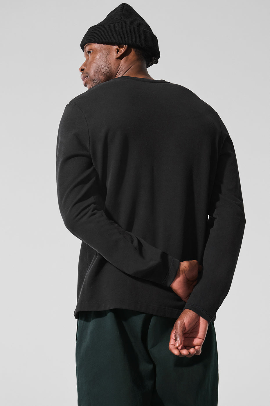 Alo Yoga Double Take Long Sleeve Crew - Black