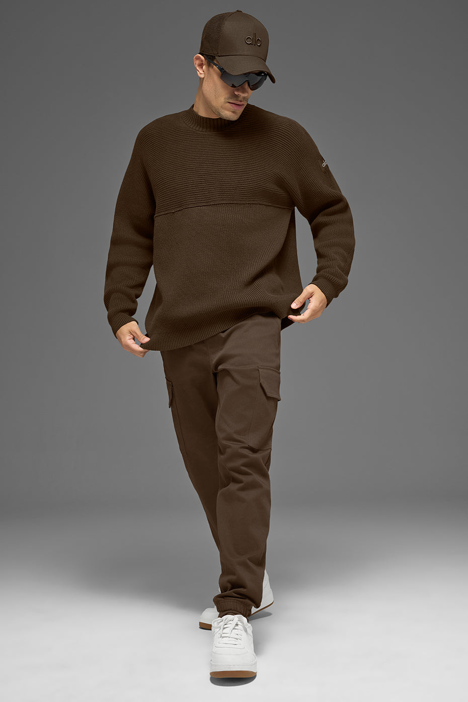 Alo Yoga Domain Shift Rib Knit Sweater Crew - Espresso