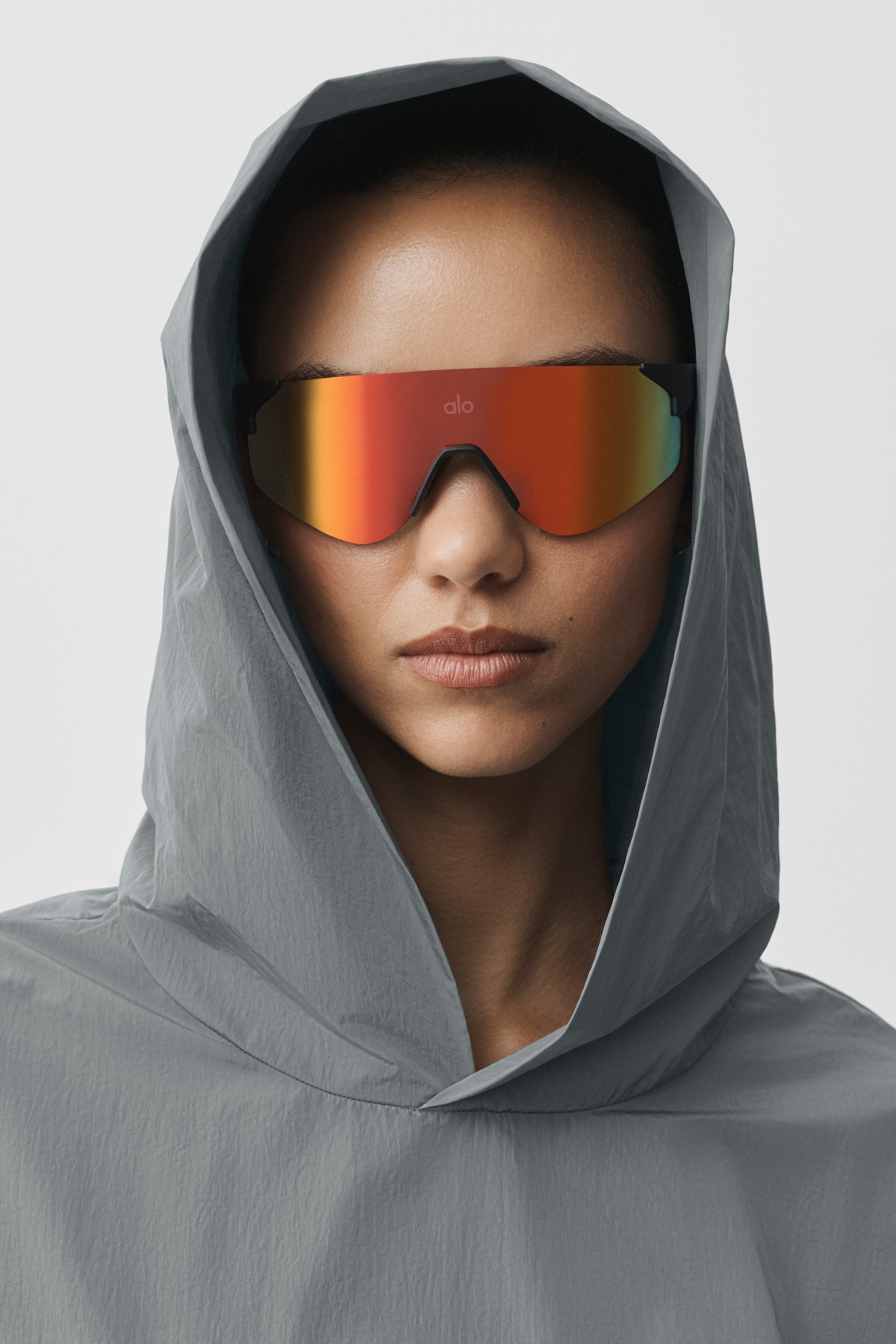 Alo Yoga Axis Hooded Pullover - Monument