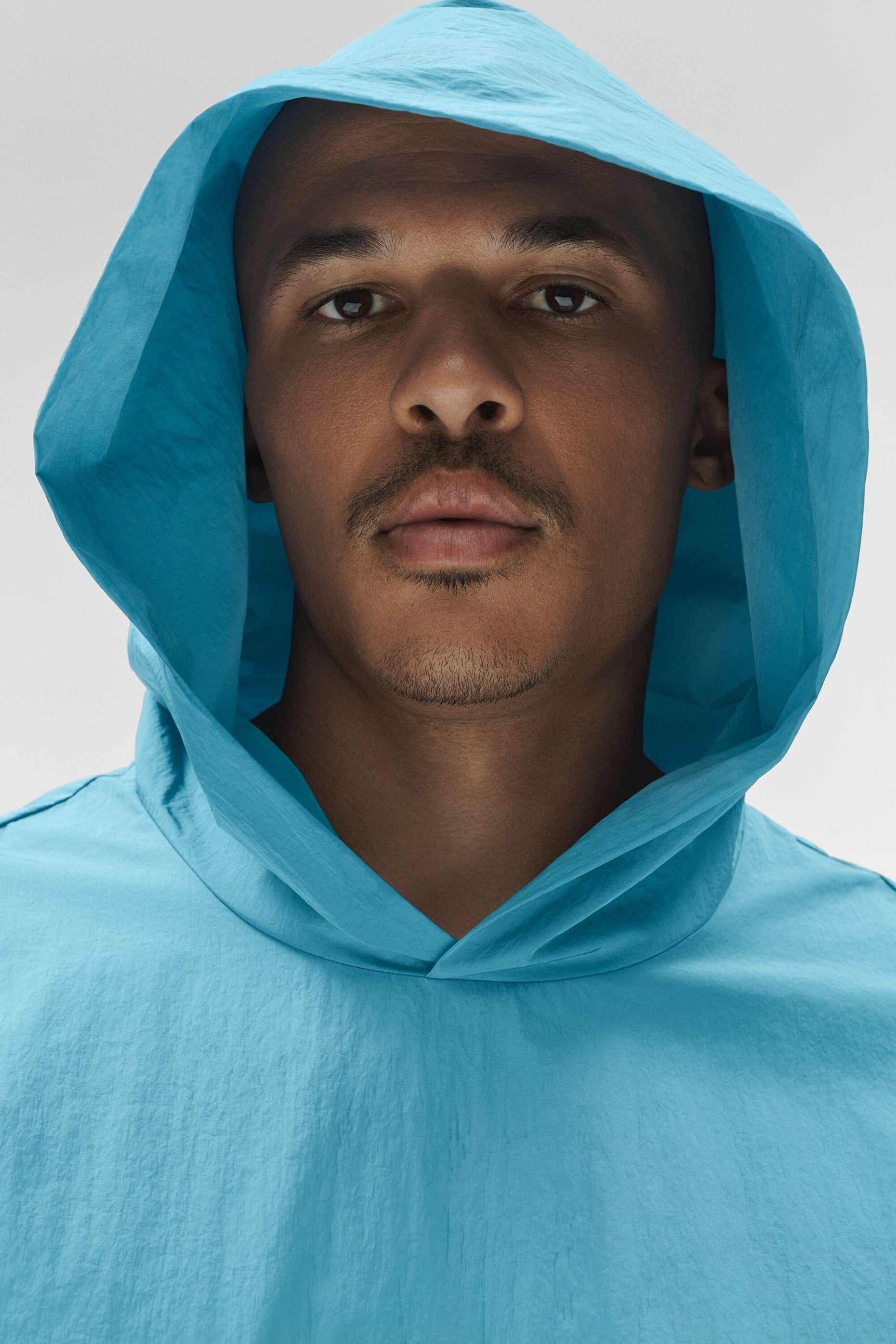 Alo Yoga Axis Hooded Pullover - Blue Breeze