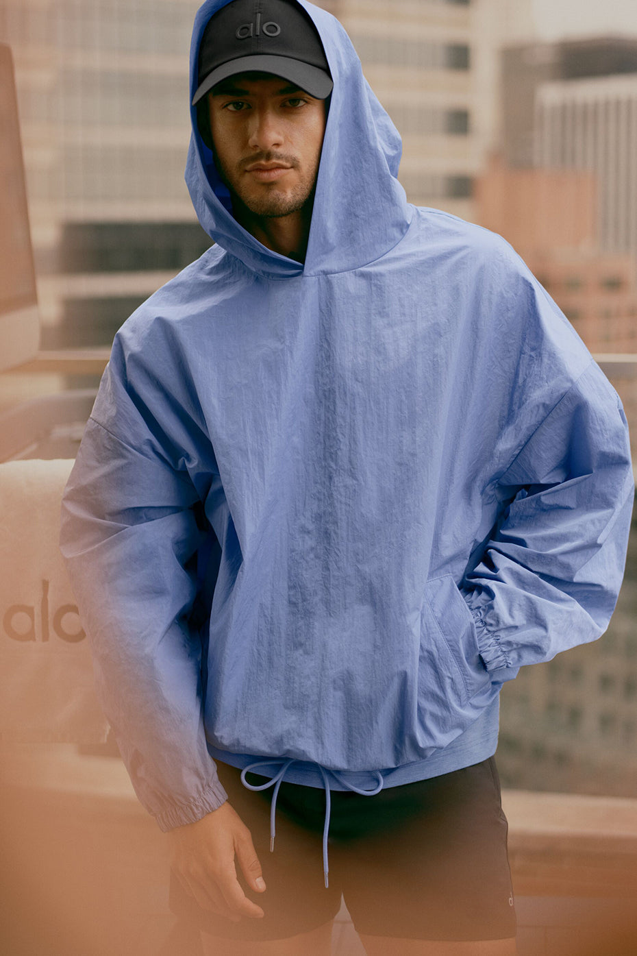 Alo Yoga Axis Hooded Pullover - Provence Blue