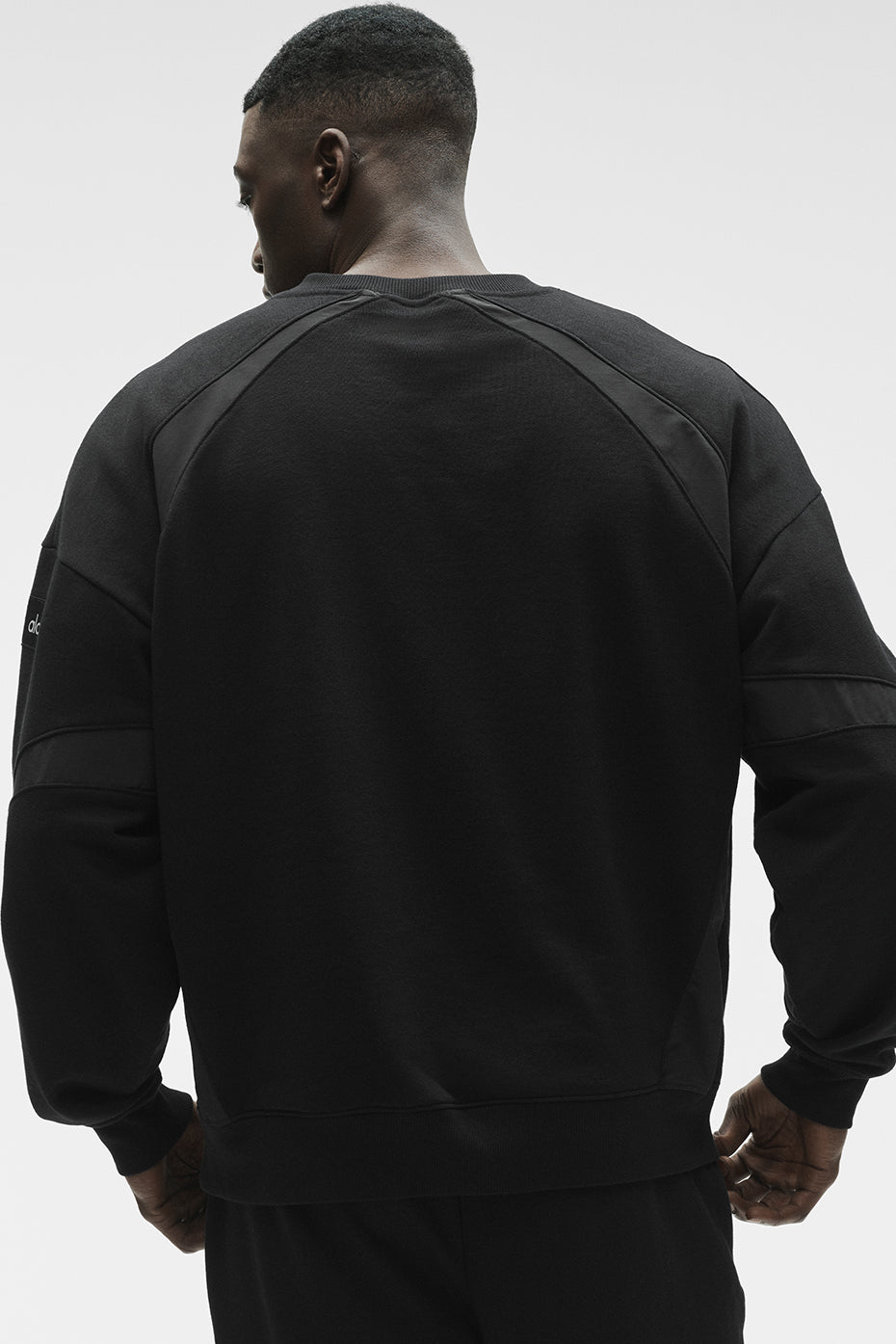 Alo Yoga Field Crew Neck Sweatshirt - Black
