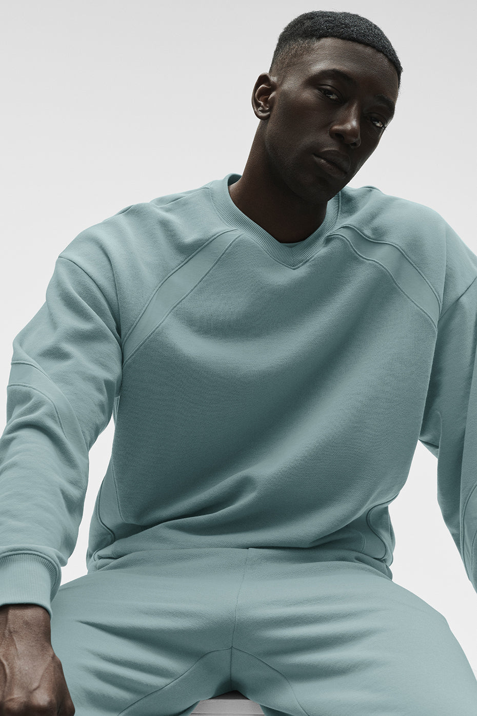 Alo Yoga Field Crew Neck Sweatshirt - Desert Sage