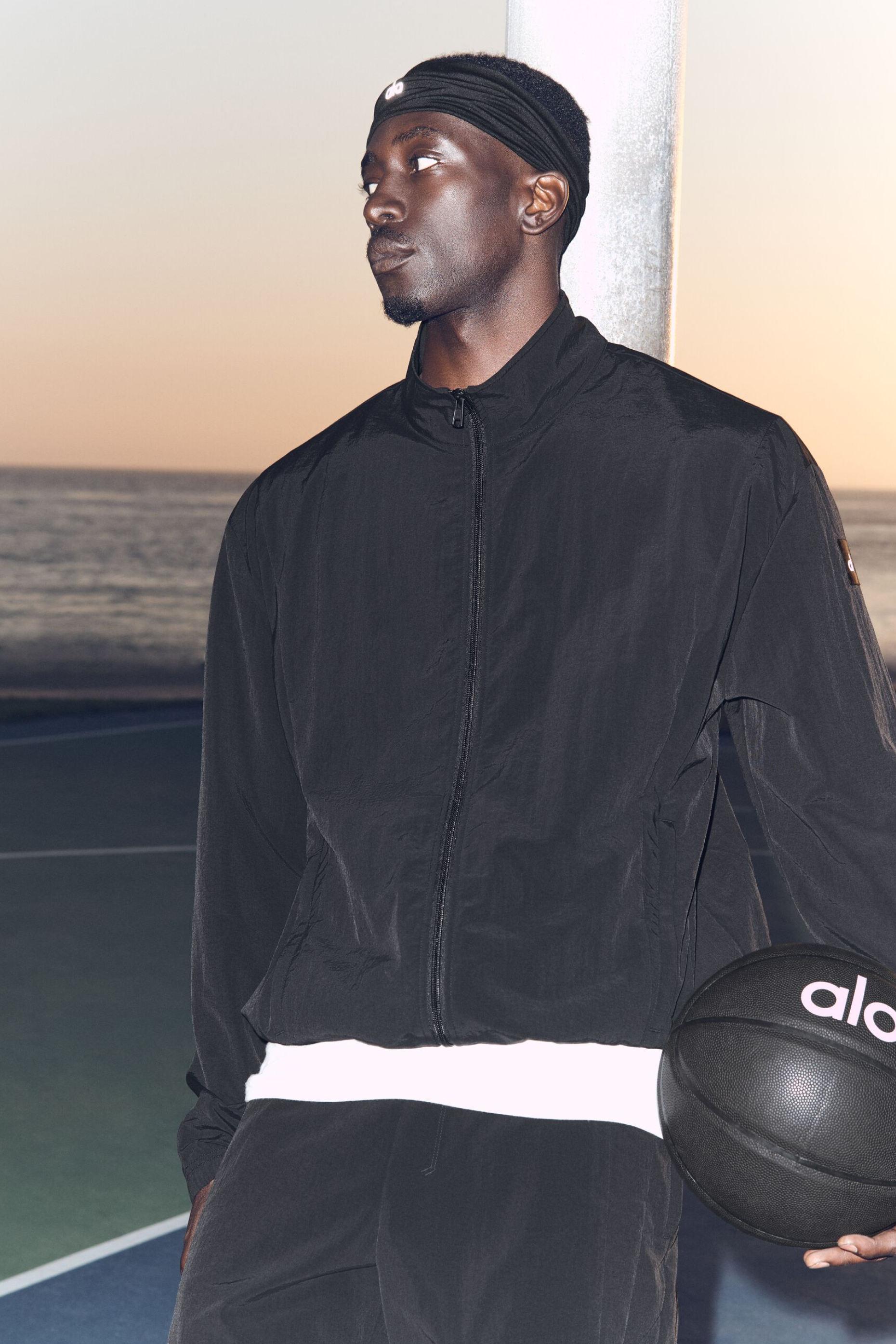 Alo Yoga Takeaway Track Full Zip Jacket - Black