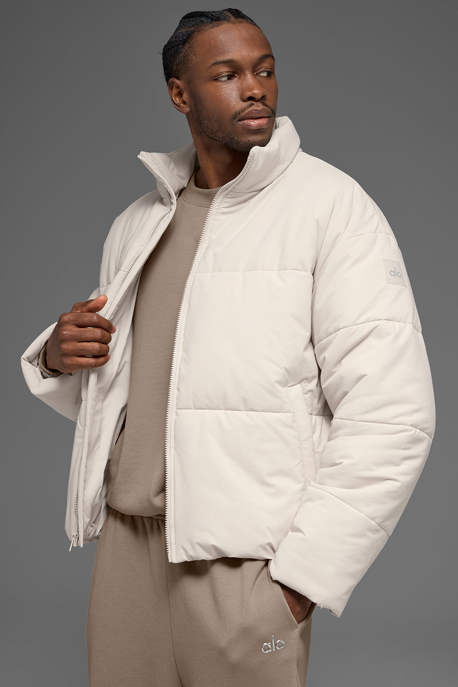 Alo Yoga Stretch Woven Street Puffer - Bone