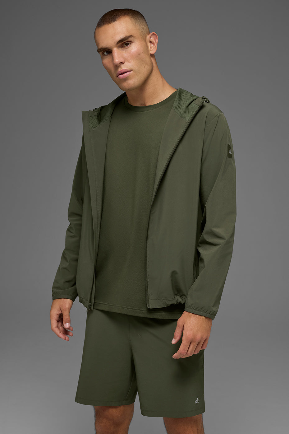 Alo Yoga Performance On-The-Go Jacket - Green Olive