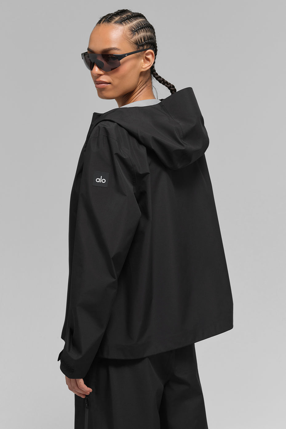 Alo Yoga Alpha Shell Jacket - Black