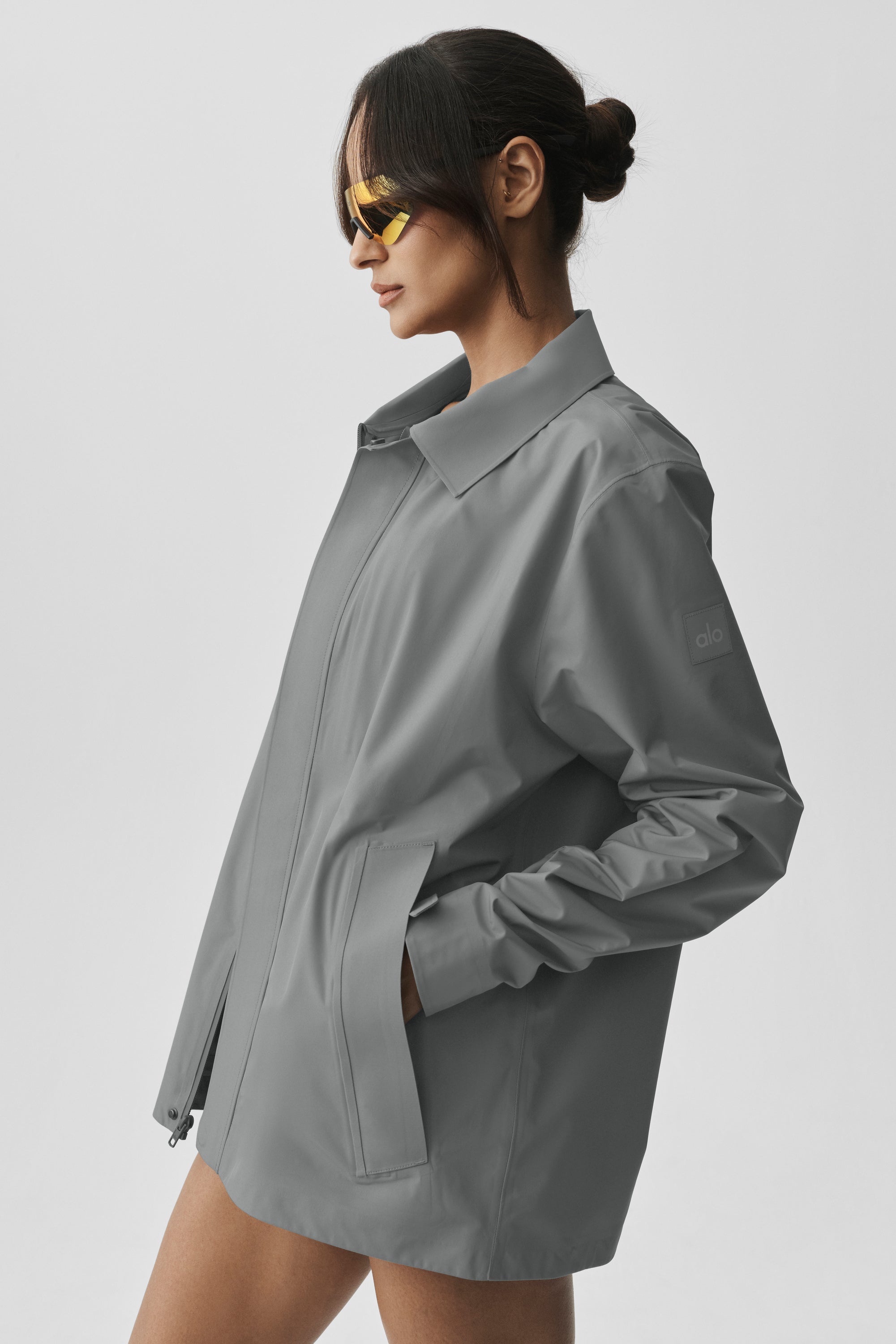 Alo Yoga Alpha Shell Overshirt - Monument