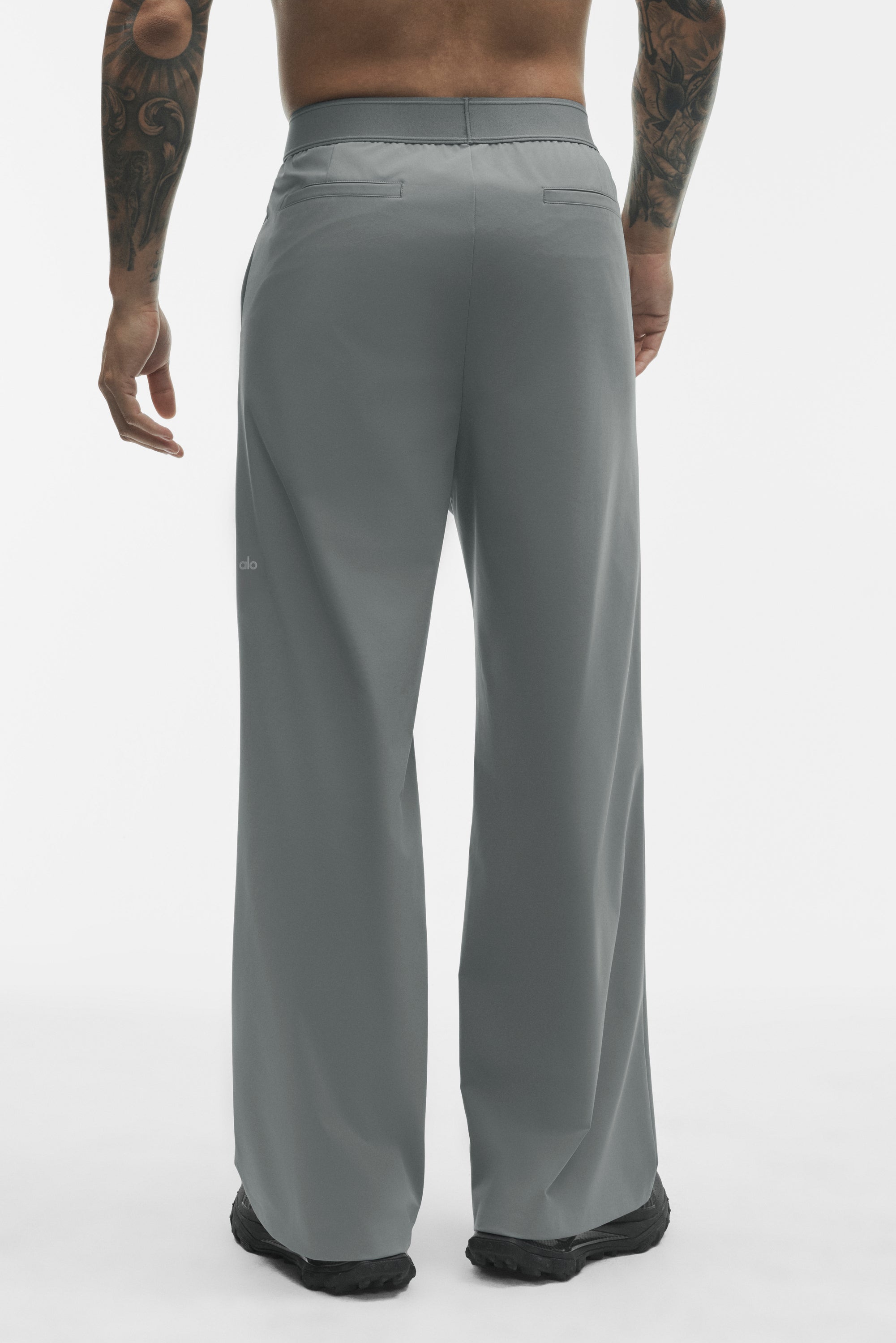 Alo Yoga Suited Trouser - Monument