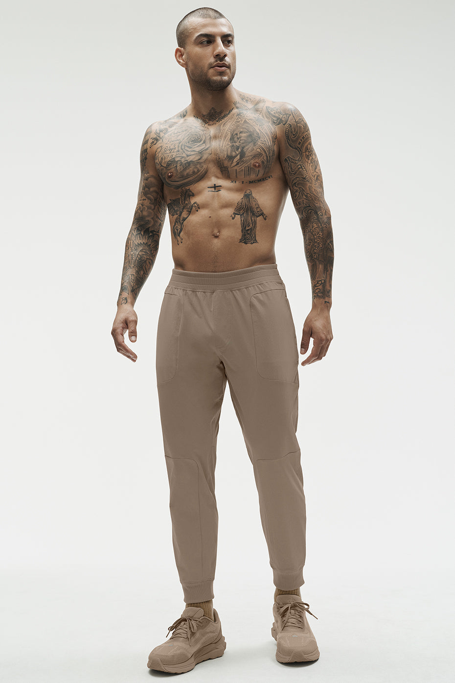 Alo Yoga Co-Op Pant (Regular) - Gravel