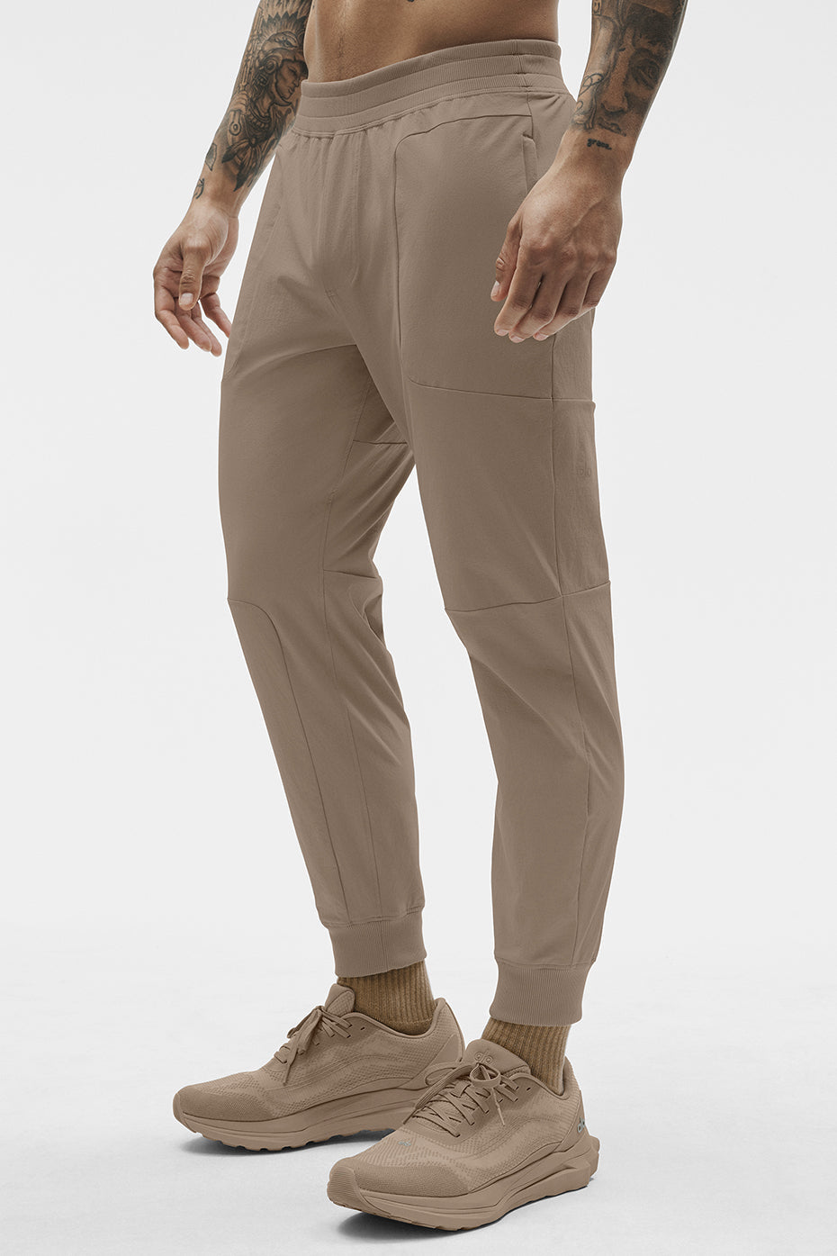 Alo Yoga Co-Op Pant (Regular) - Gravel