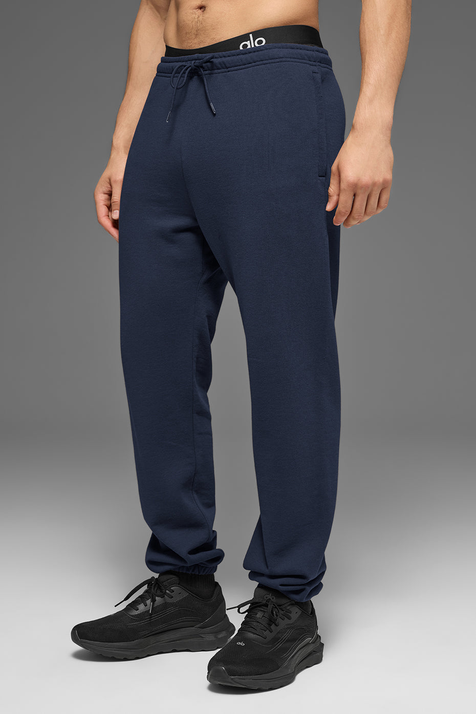 Alo Yoga Chill Sweatpant - Navy