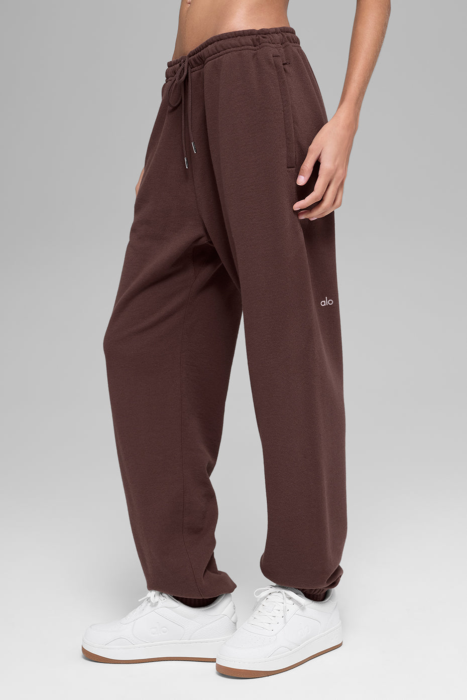 Alo Yoga Chill Sweatpant - Brownstone