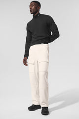Alo Yoga Polar Fleece Ridge Cargo Pants - Ivory