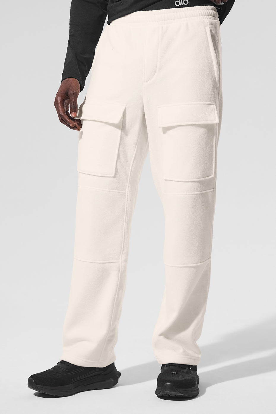 Alo Yoga Polar Fleece Ridge Cargo Pants - Ivory
