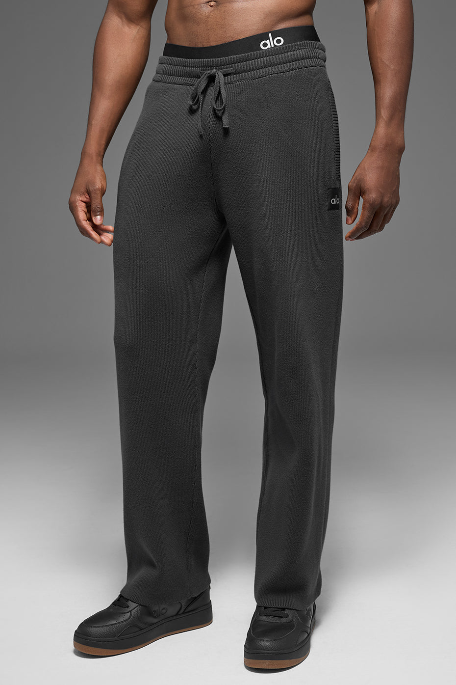 Alo Yoga Scholar Straight Leg Sweatpant - Anthracite