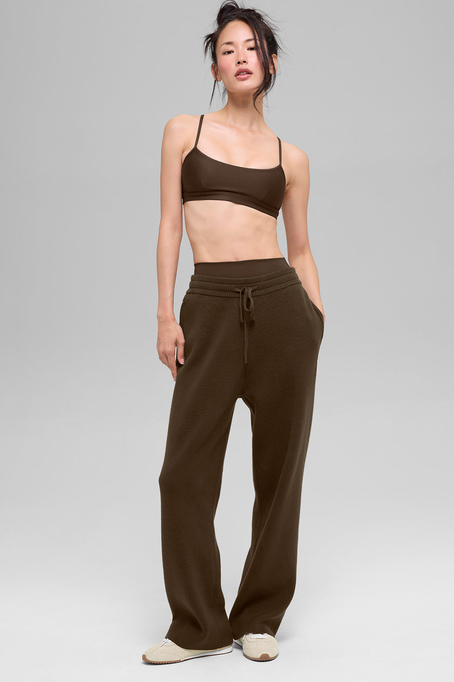 Alo Yoga Scholar Straight Leg Sweatpant - Espresso