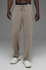 Alo Yoga Scholar Straight Leg Sweatpant - Light Cocoa