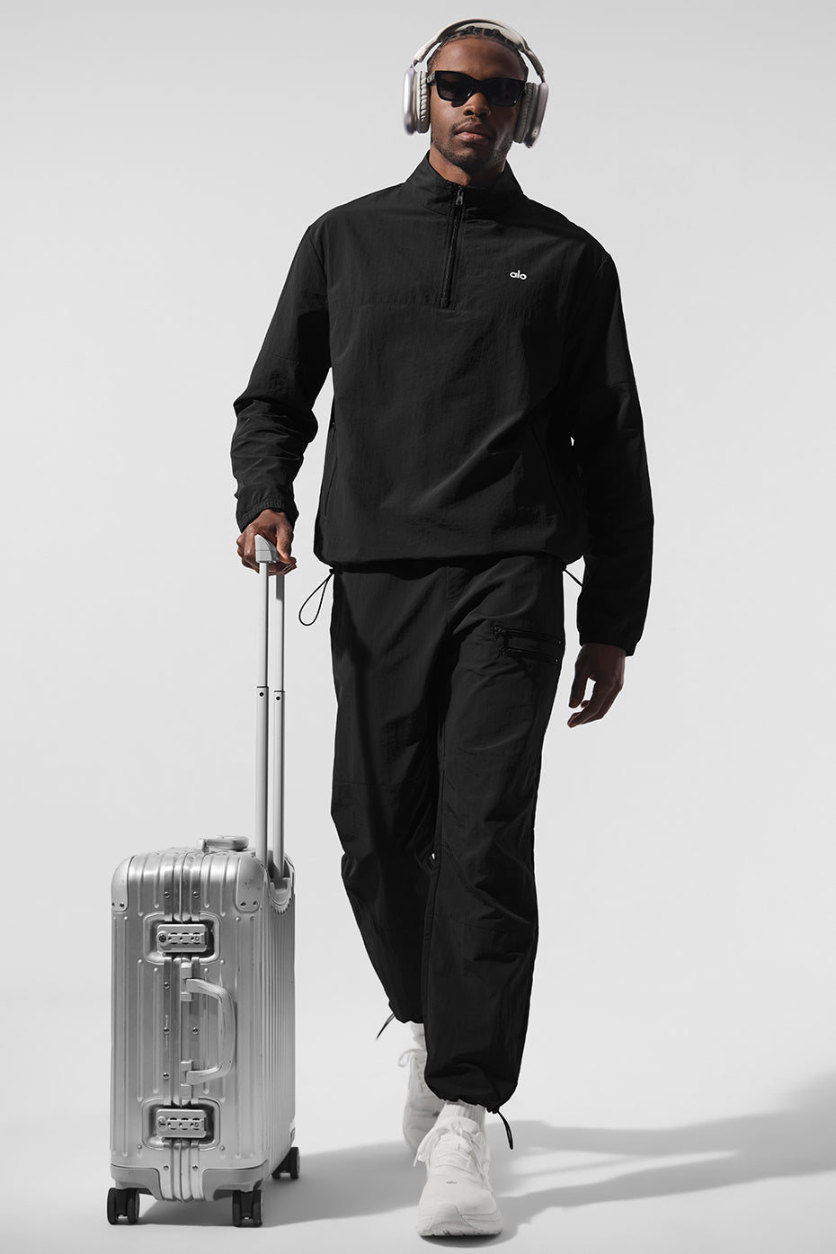Alo Yoga Takeaway Track Pant - Black