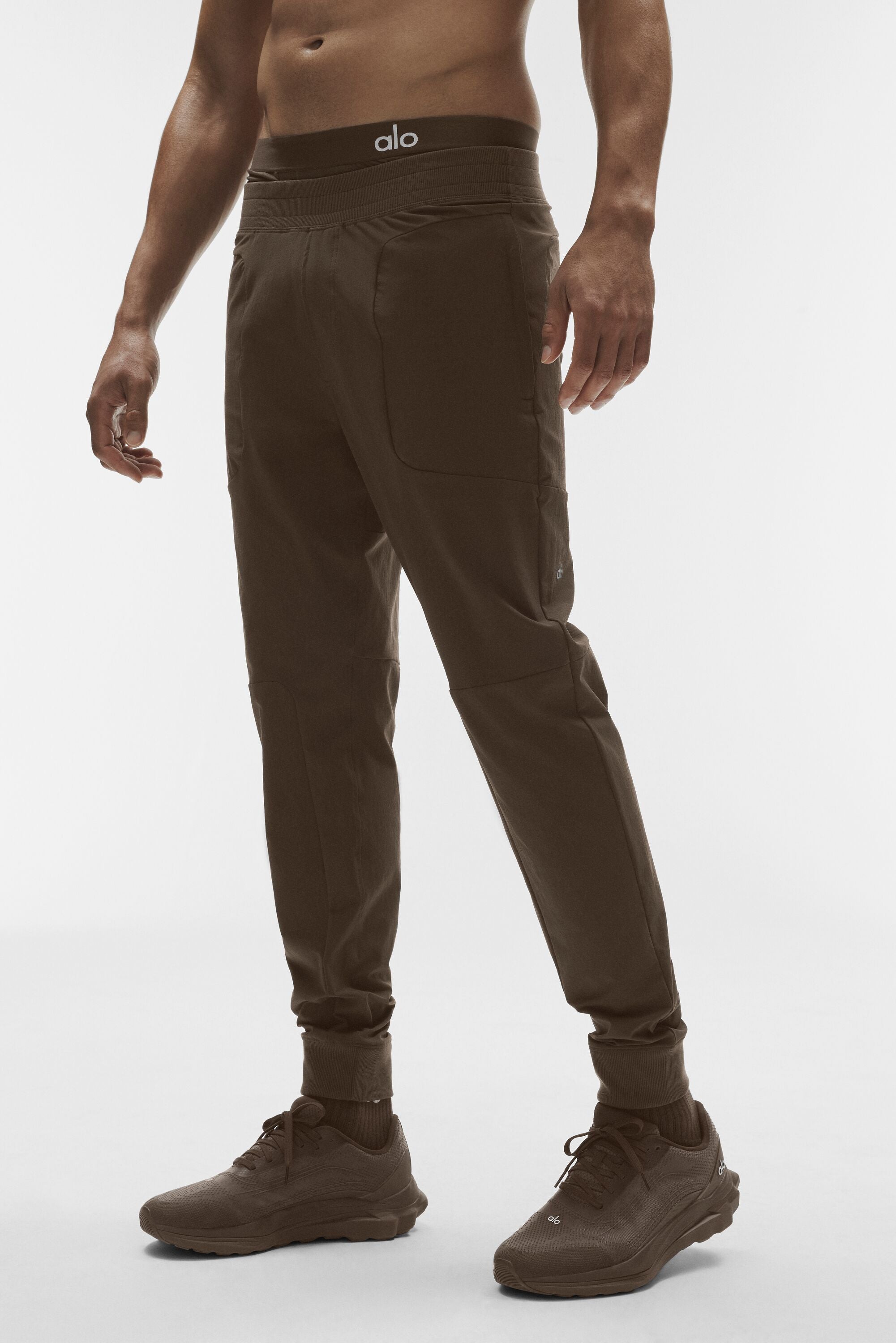 Alo Yoga Co-Op Pant (Long) - Espresso