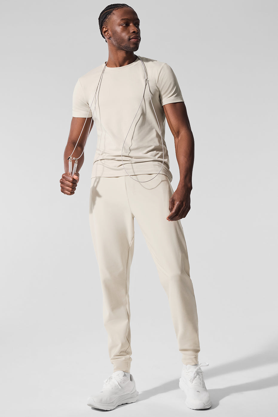 Alo Yoga Conquer Max Performance Jogger - Bone