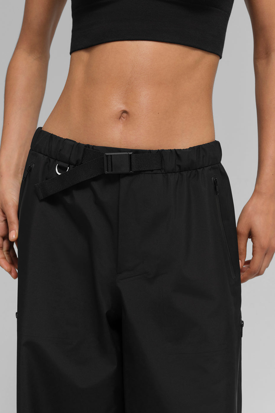 Alo Yoga Alpha Shell Pant - Black
