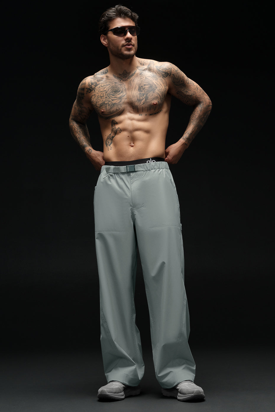 Alo Yoga Alpha Shell Pant - Lunar Grey