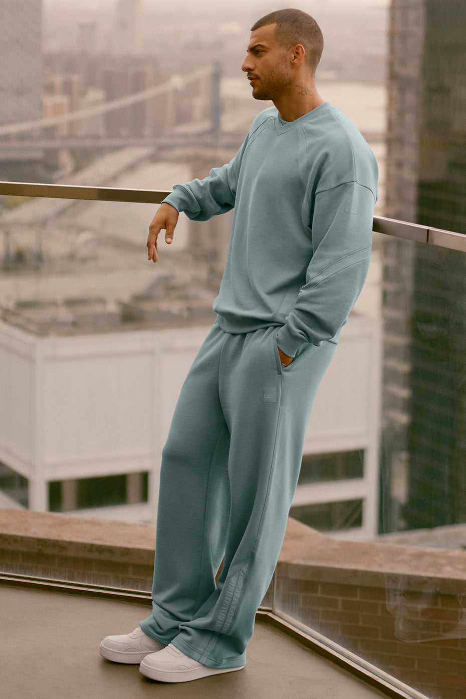 Alo Yoga Field Sweatpant - Desert Sage