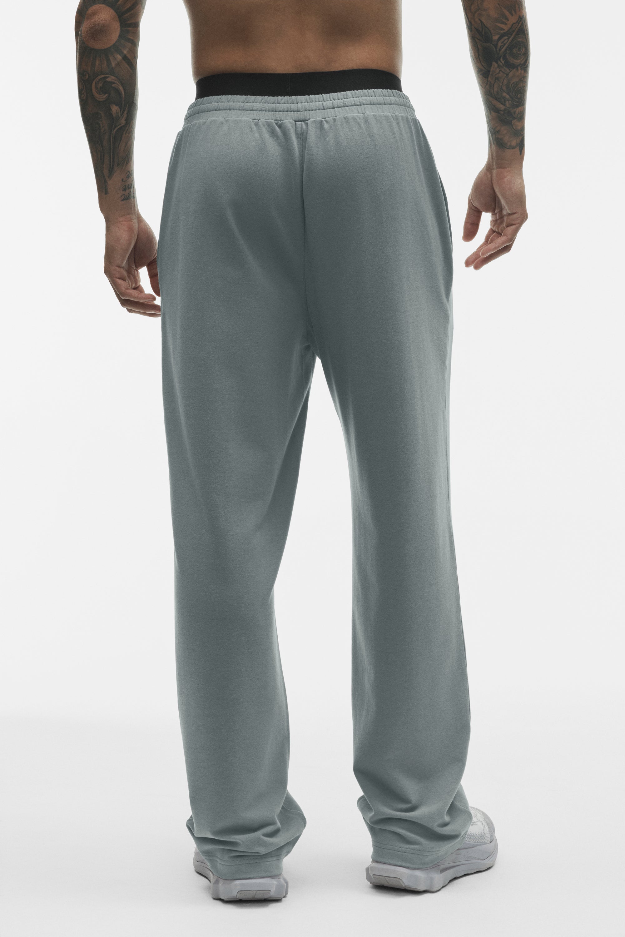 Alo Yoga Double Take Straight Leg Pant - Monument