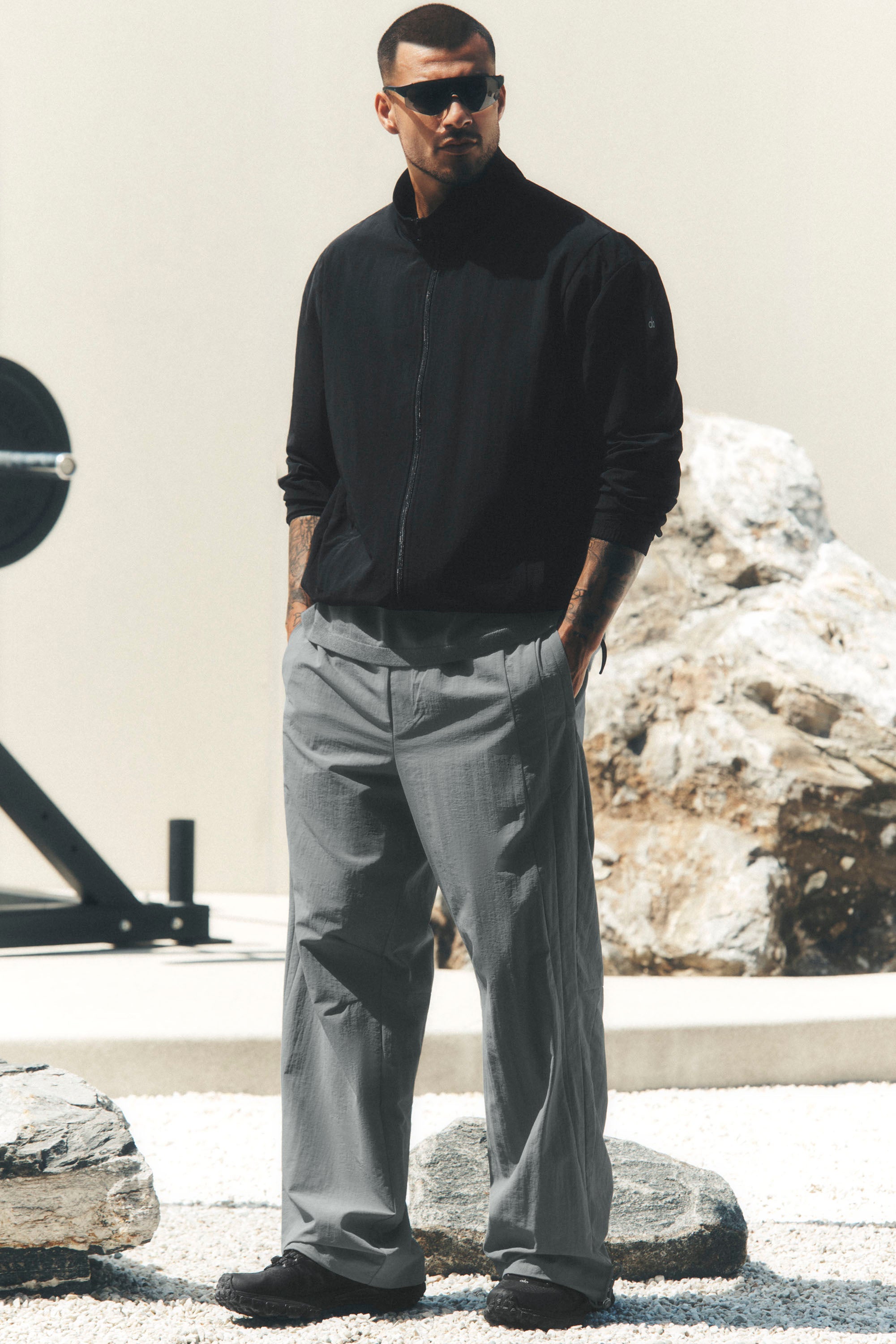 Alo Yoga Takeaway Track Straight Leg Pant - Monument
