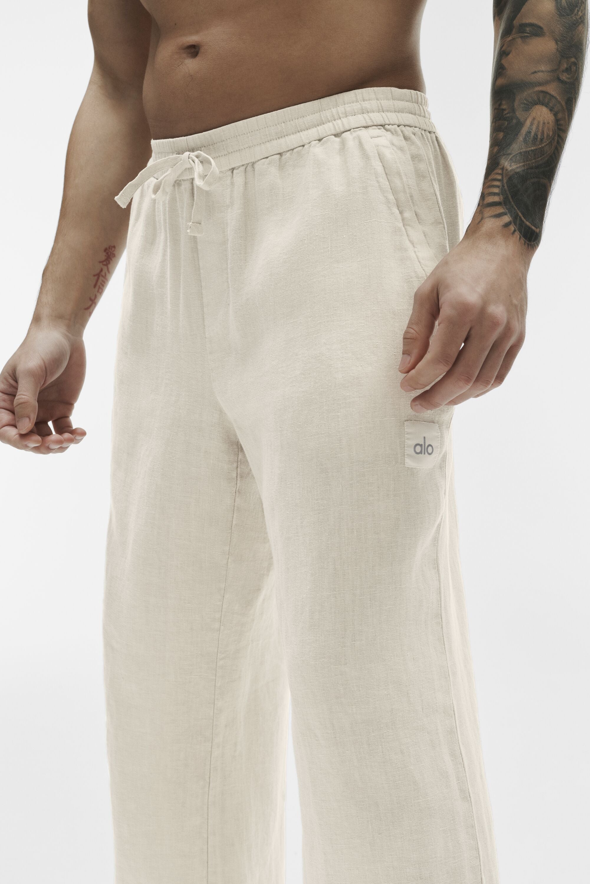 Alo Yoga Linen Days Straight Leg Pant - Bone