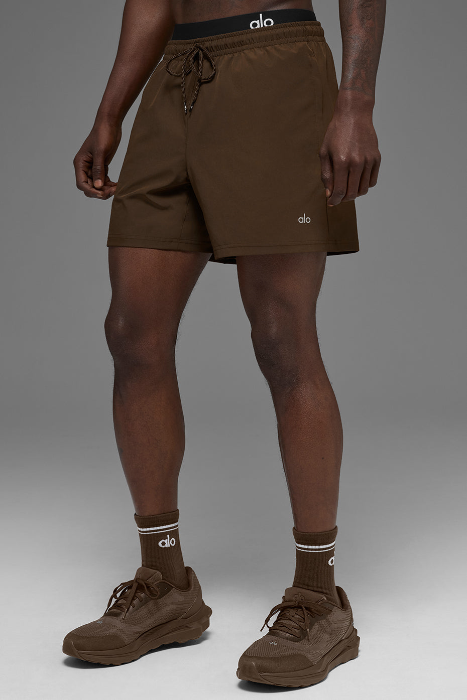 Alo Yoga 7" Circuit Short - Espresso
