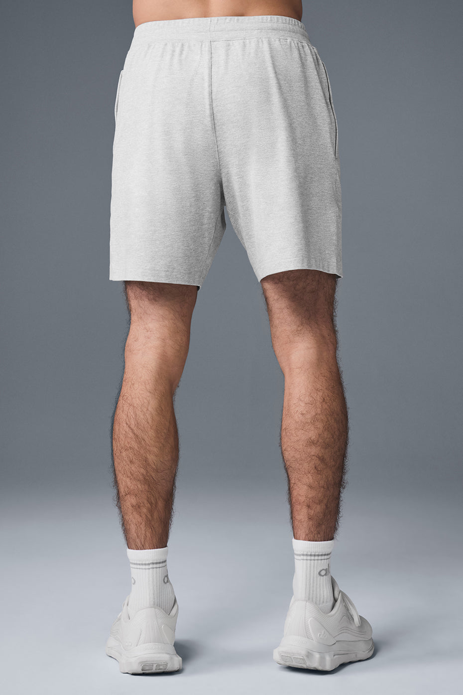Alo Yoga 7" Conquer React Performance Short - Athletic Heather Grey
