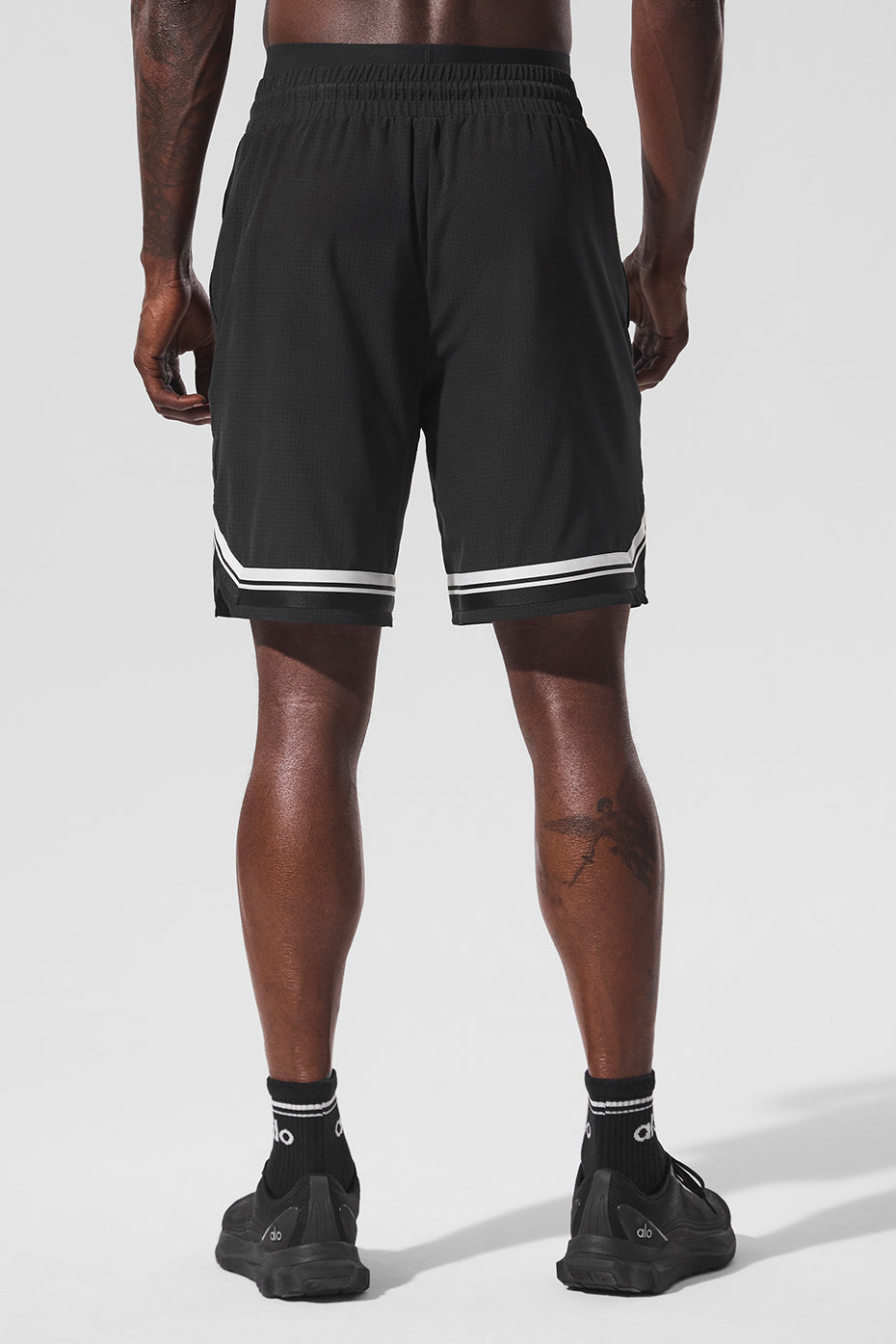 Alo Yoga 9" Traction Arena Short - Black