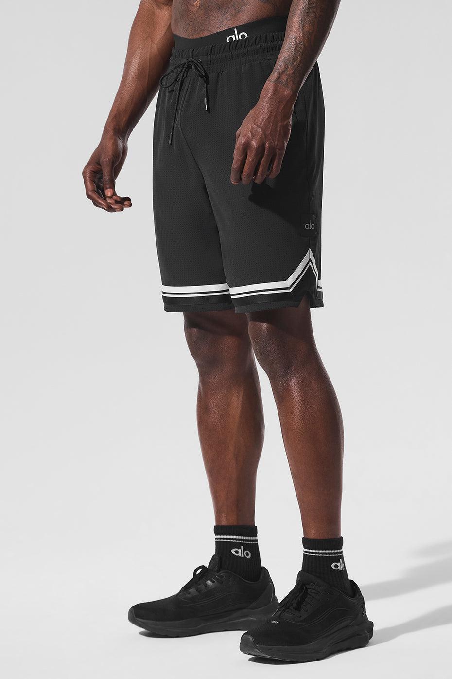 Alo Yoga 9" Traction Arena Short - Black