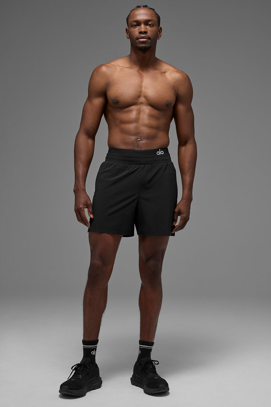 Alo Yoga 5" Traction Running Short - Black