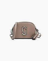 Marc Jacobs The Pebble Shutter Cement