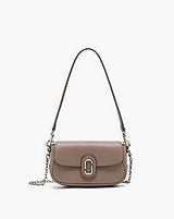 Marc Jacobs The Pebble Clover Shoulder Bag Cement