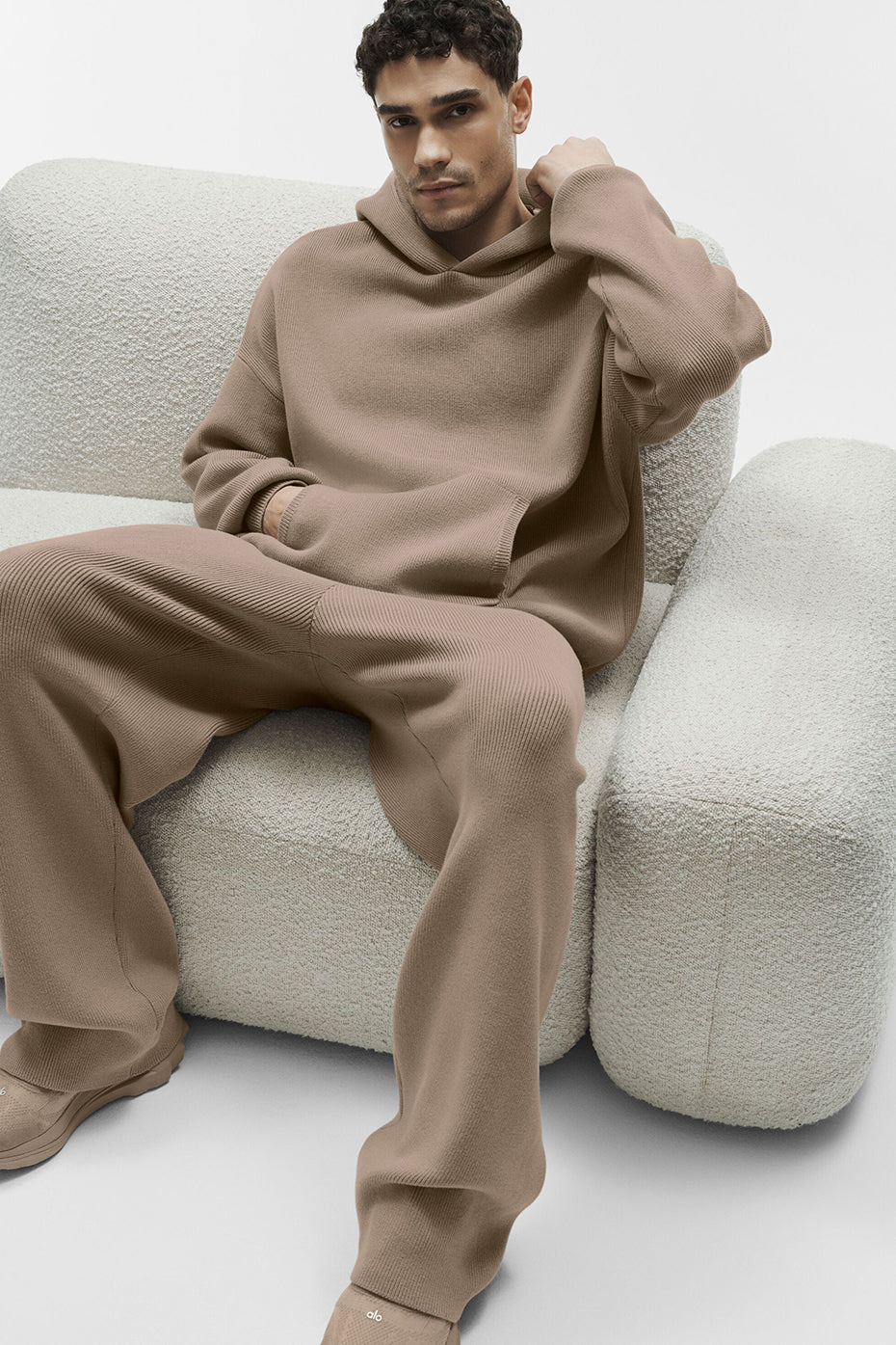 Alo Yoga Scholar Hooded Sweater - Gravel