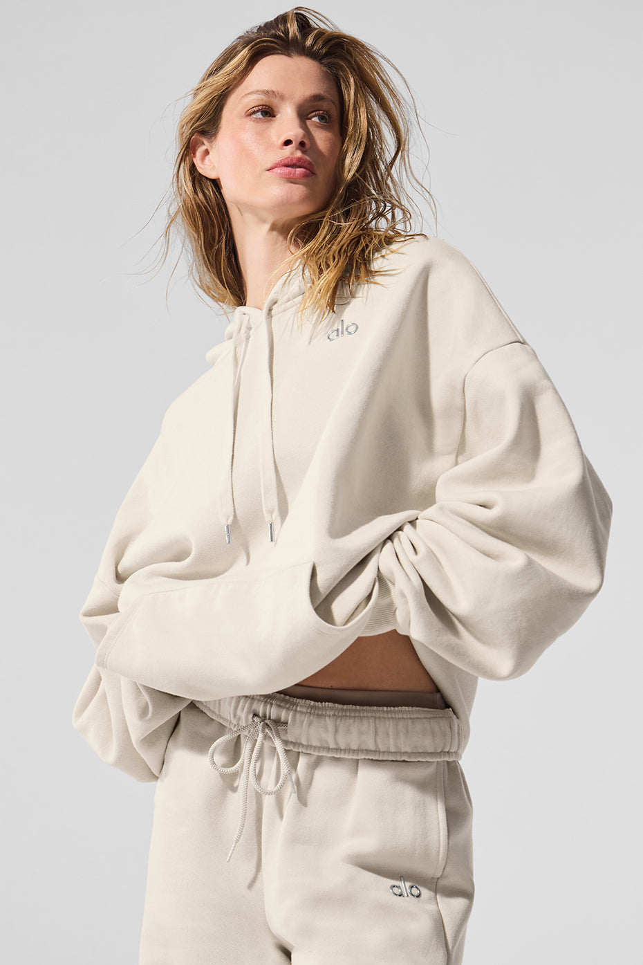 Alo Yoga Accolade Hoodie - Bone
