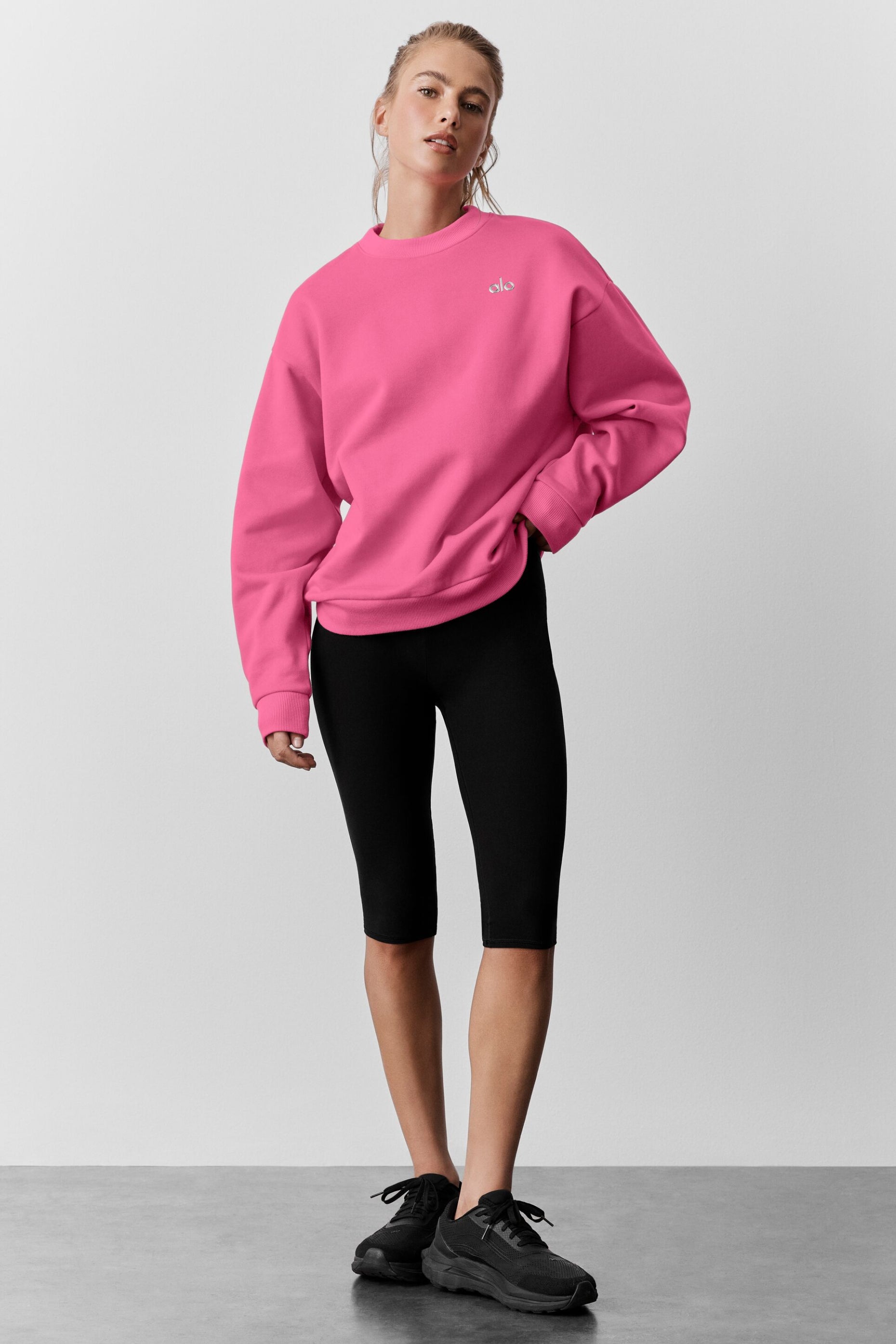 Alo Yoga Accolade Crew Neck Pullover - Paradise Pink