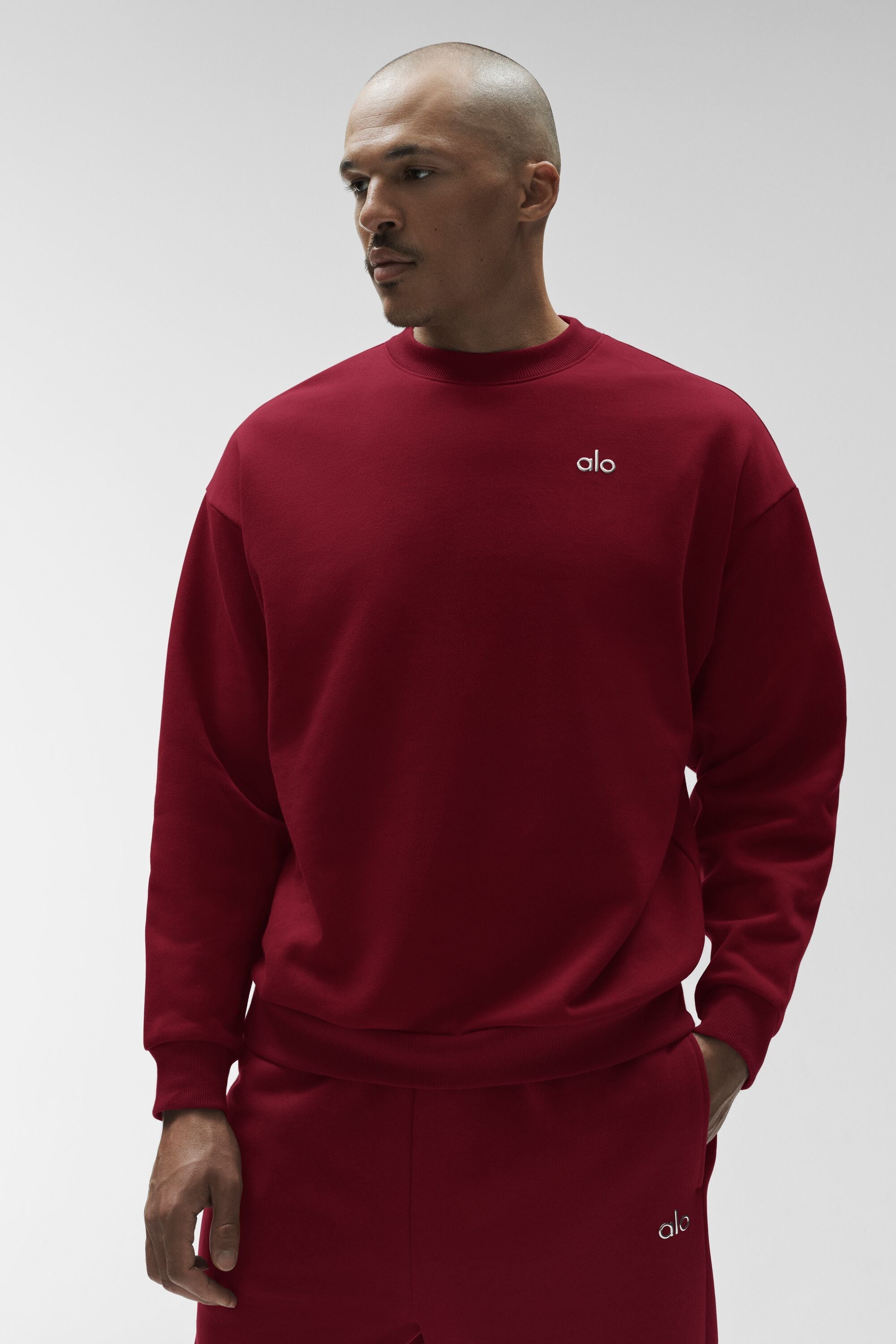Alo Yoga Accolade Crew Neck Pullover - Summer Romance Red