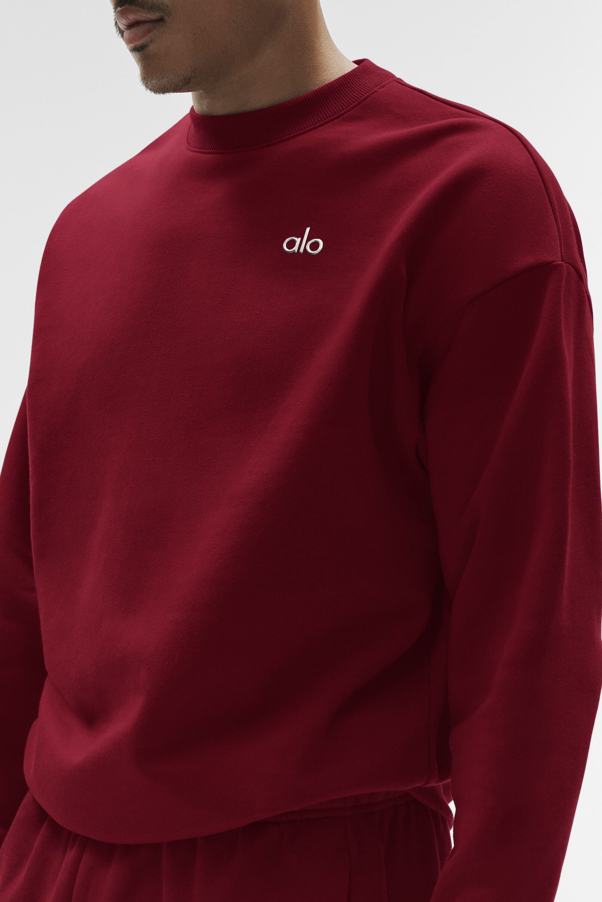 Alo Yoga Accolade Crew Neck Pullover - Summer Romance Red