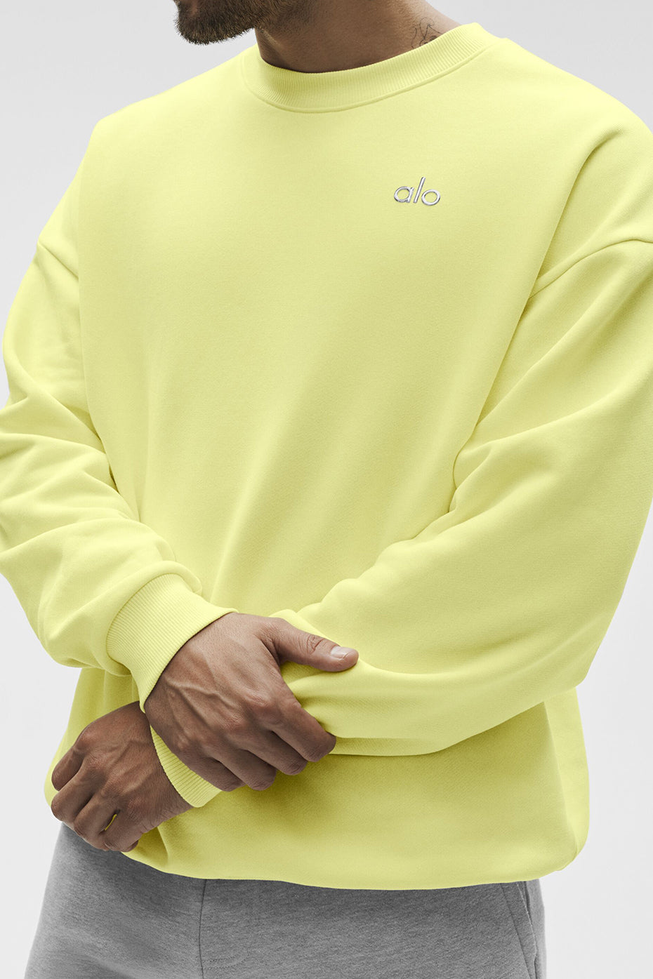 Alo Yoga Accolade Crew Neck Pullover - Sunshine