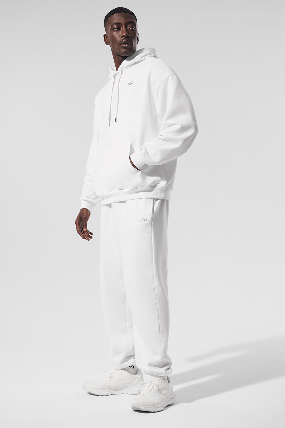 Alo Yoga Accolade Hoodie - White